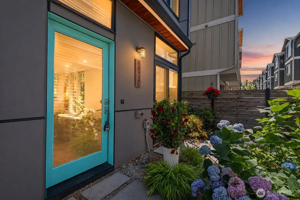 6612 Corson Avenue S, Seattle, WA 98108 - #1