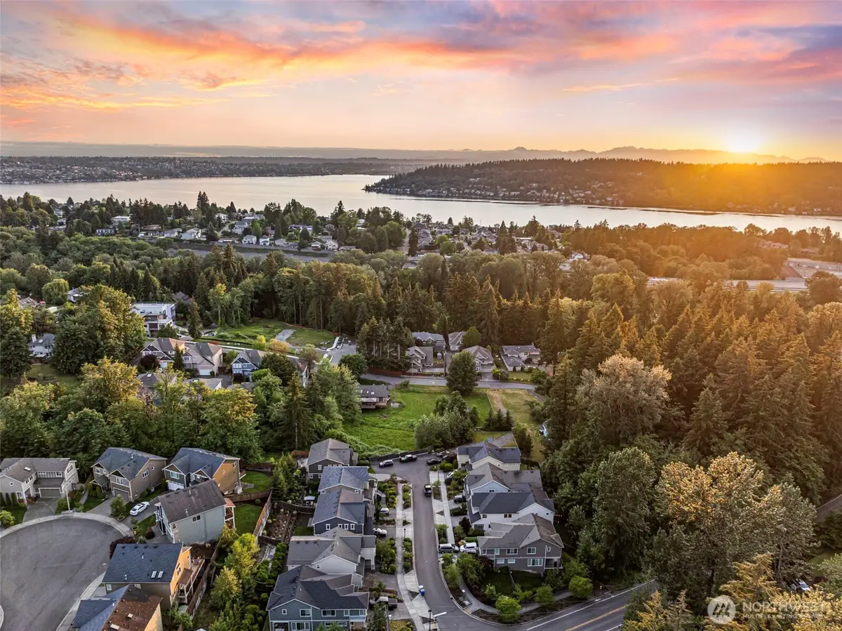 3766 Monterey Court Ne, Renton, WA 98056 - #1