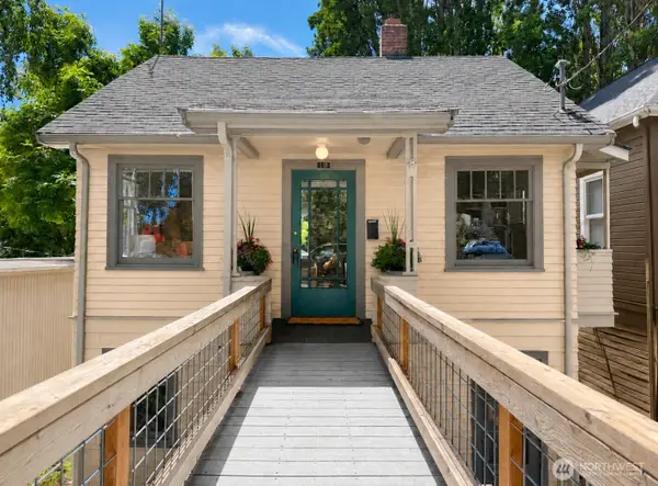 19 Dravus Street, Seattle, WA 98109