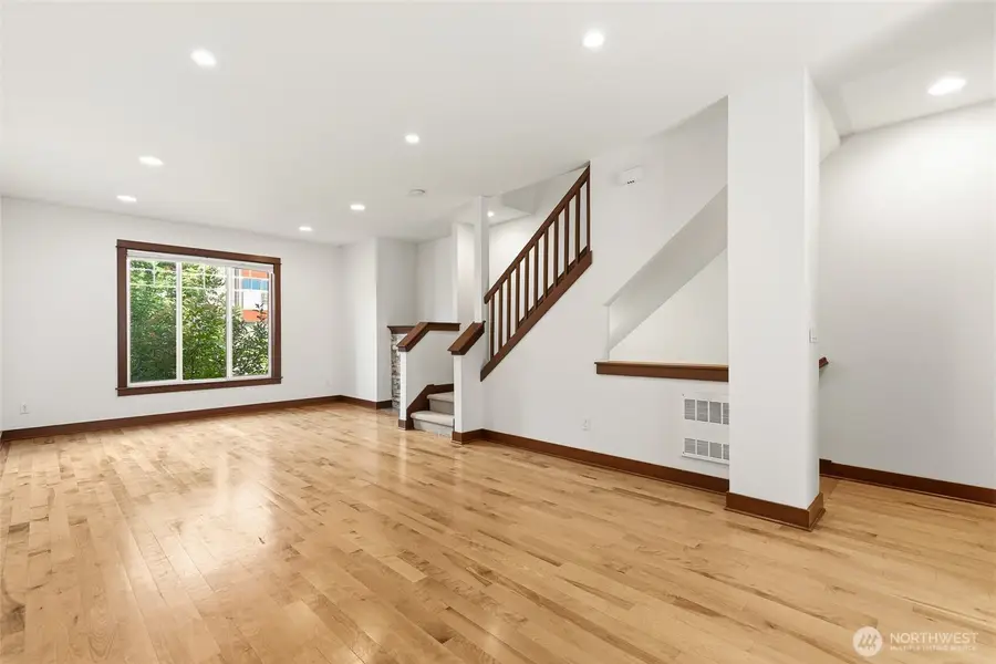 6526 34th Avenue Ne #B, Seattle, WA 98115 - #3