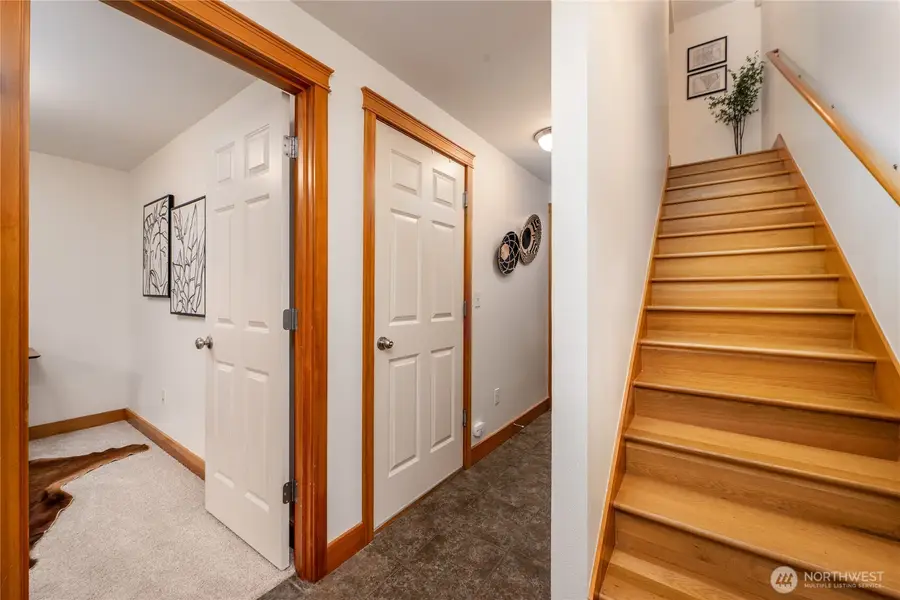 8517 Stone Avenue N #B, Seattle, WA 98103 - #3