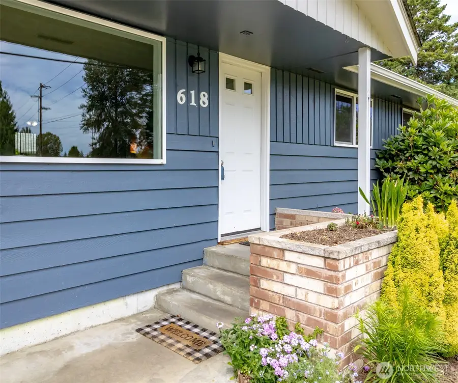 618 21st Street Se, Puyallup, WA 98372 - #2