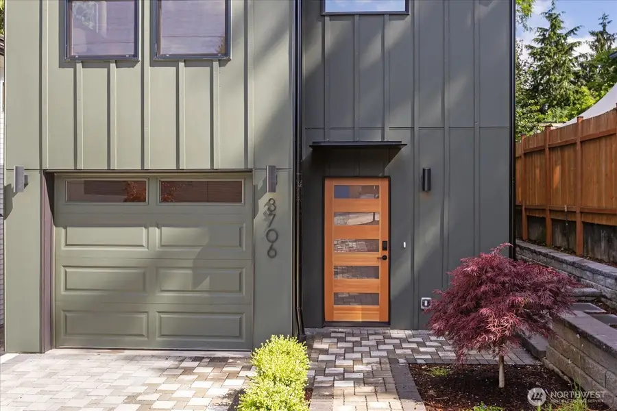 3706 NE 137th Street, Seattle, WA 98125 - #2