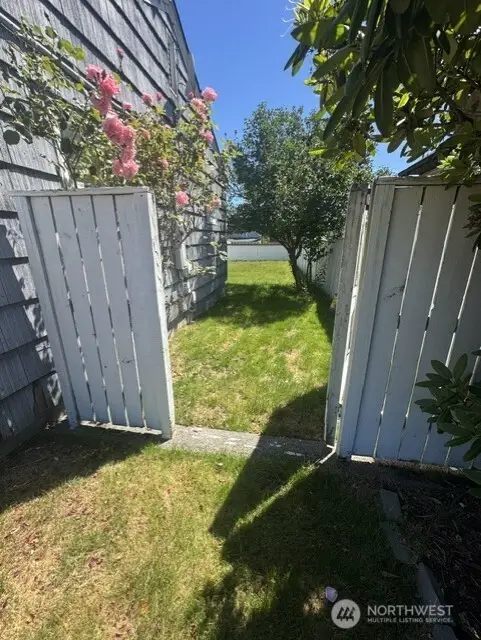 8205 S Bell St Street, Tacoma, WA 98408 - #2