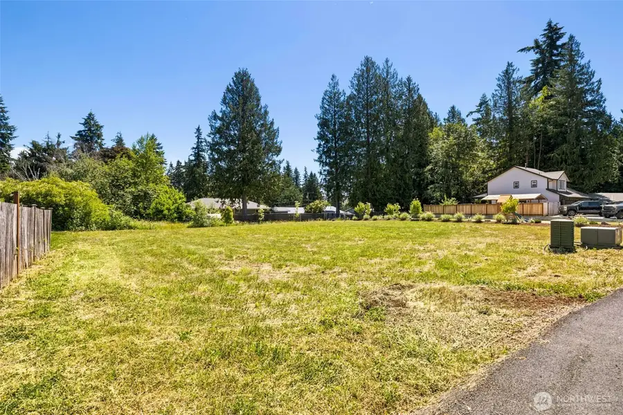 11 81st Street Sw #8, Everett, WA 98203 - #3