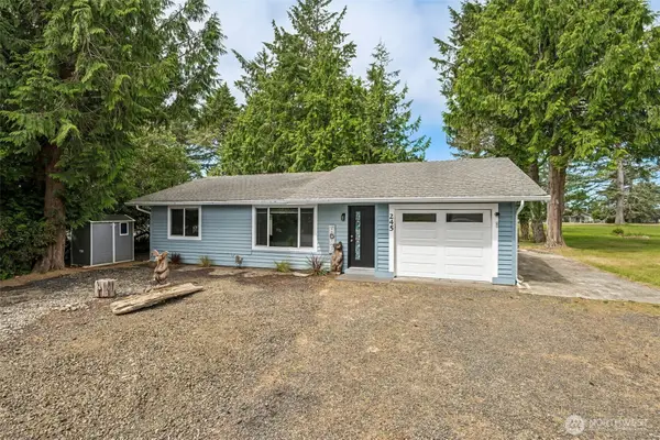 245 Dolphin Avenue Ne, Ocean Shores, WA 98569