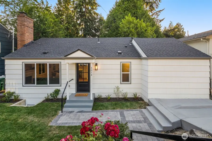 3613 40th Avenue W, Seattle, WA 98199 - #2