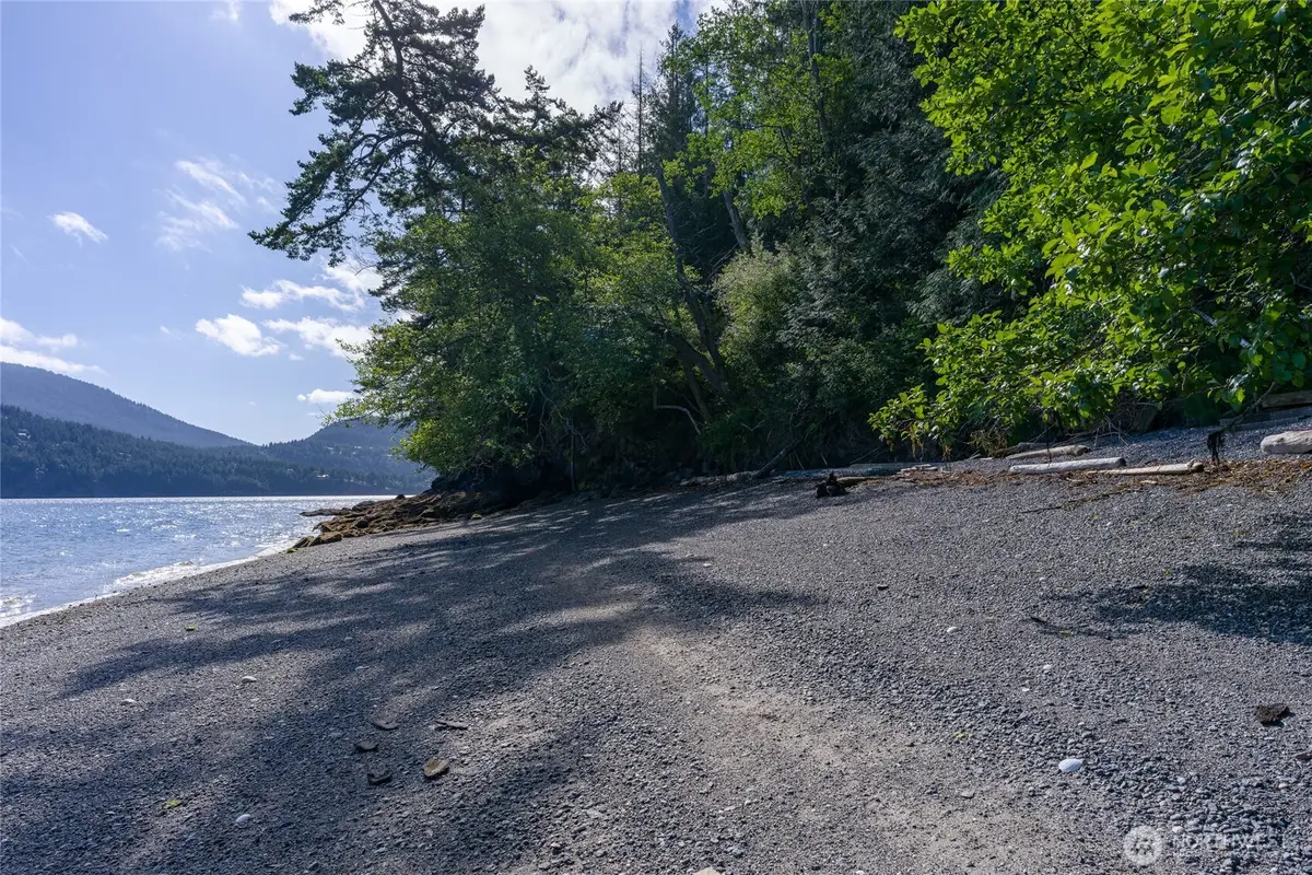 2101 Dolphin Bay Road, Eastsound, WA 98245 - #1
