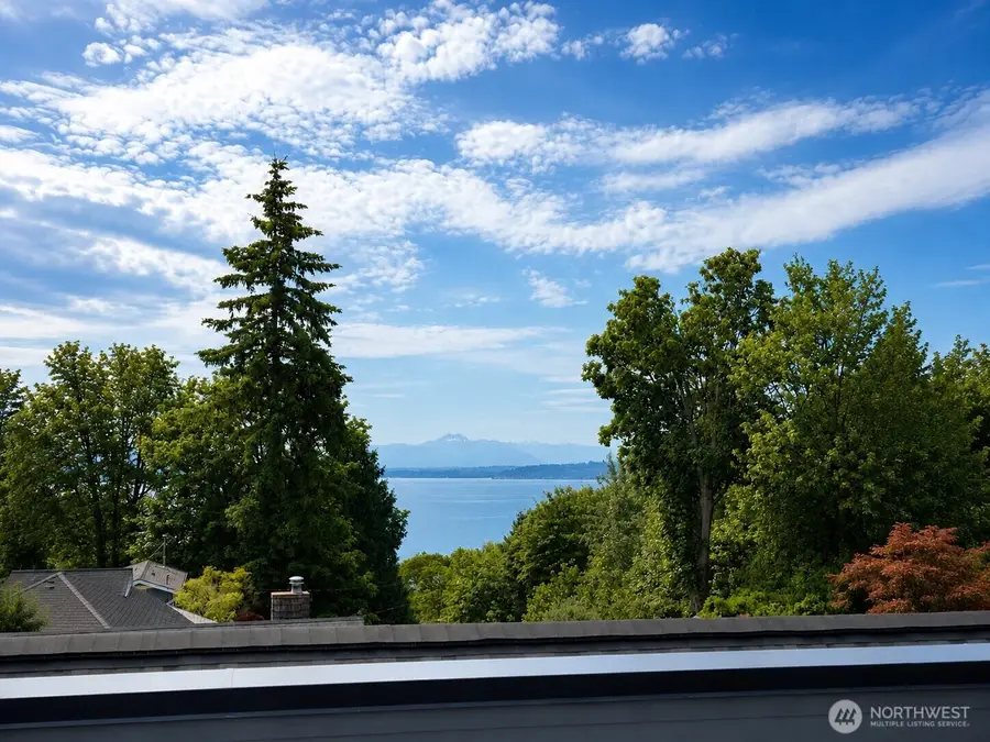 5301 49th Avenue Sw, Seattle, WA 98136 - #3
