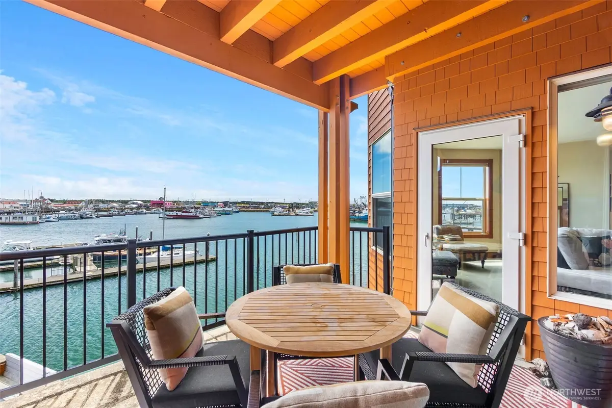 743 Neddie Rose Drive #204, Westport, WA 98595 - #1
