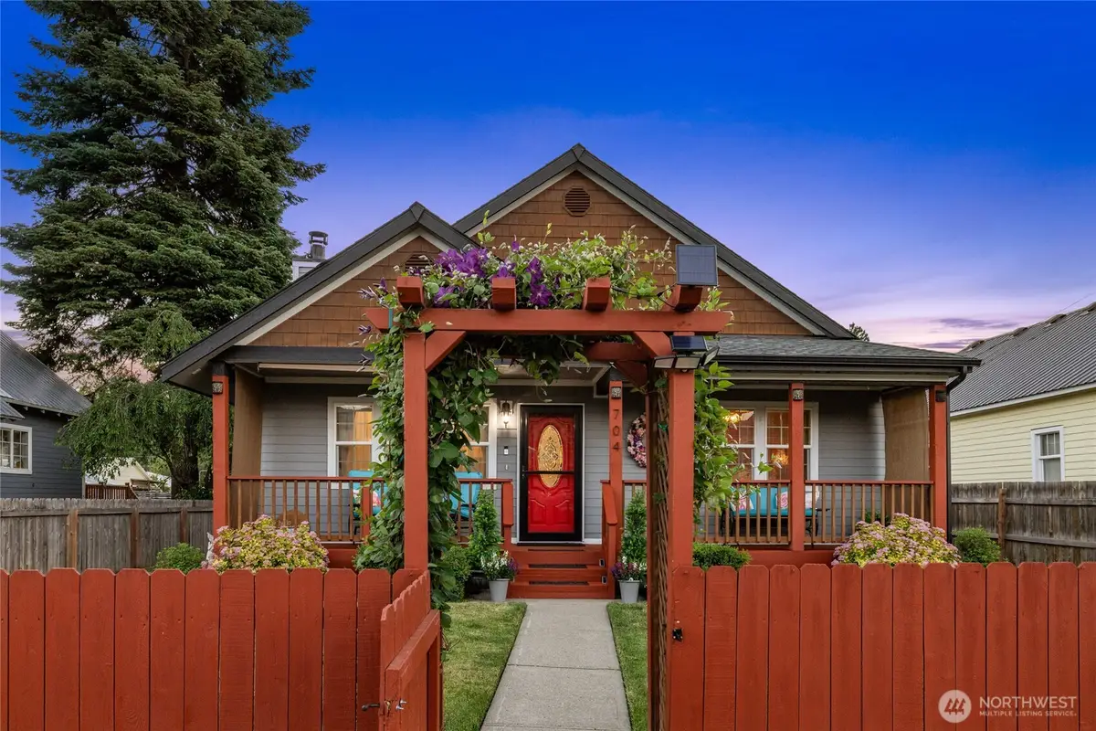 704 Lincoln Avenue, South Cle Elum, WA 98943 - #1