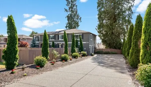 20213 126th Avenue Ne, Bothell, WA 98011