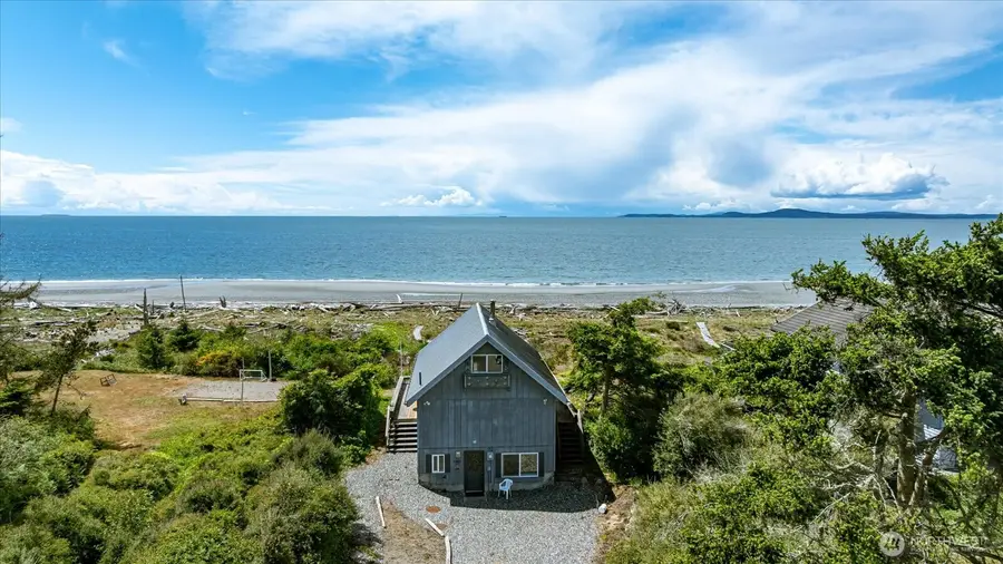 4560 Rolling Dunes Lane, Oak Harbor, WA 98277 - #2