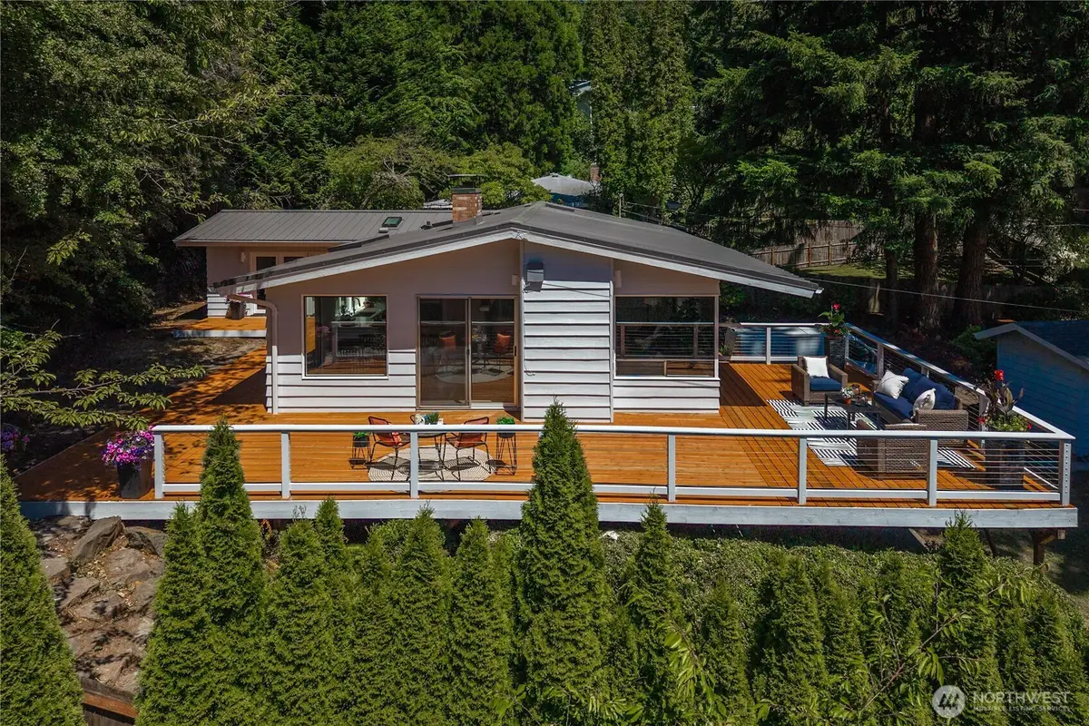 6620 NE 129th St, Kirkland, WA 98034 - #1