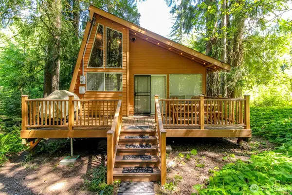 38115 564th St Ct E, Ashford, WA 98304