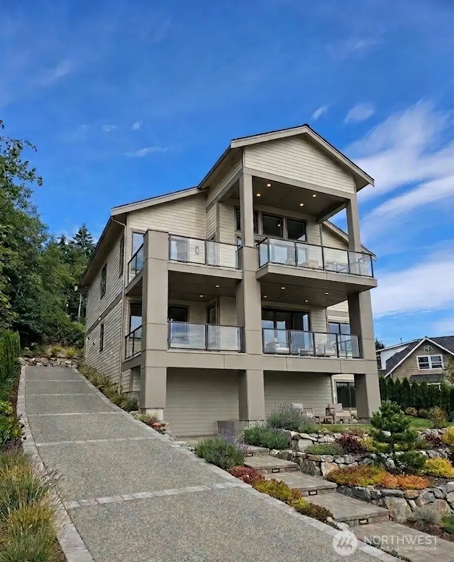 4998 Par Drive, Freeland, WA 98249 - #1