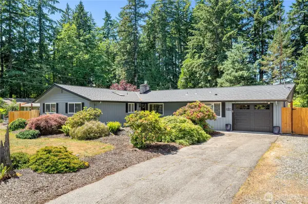 4997 Sandra Lane Ne, Bremerton, WA 98311