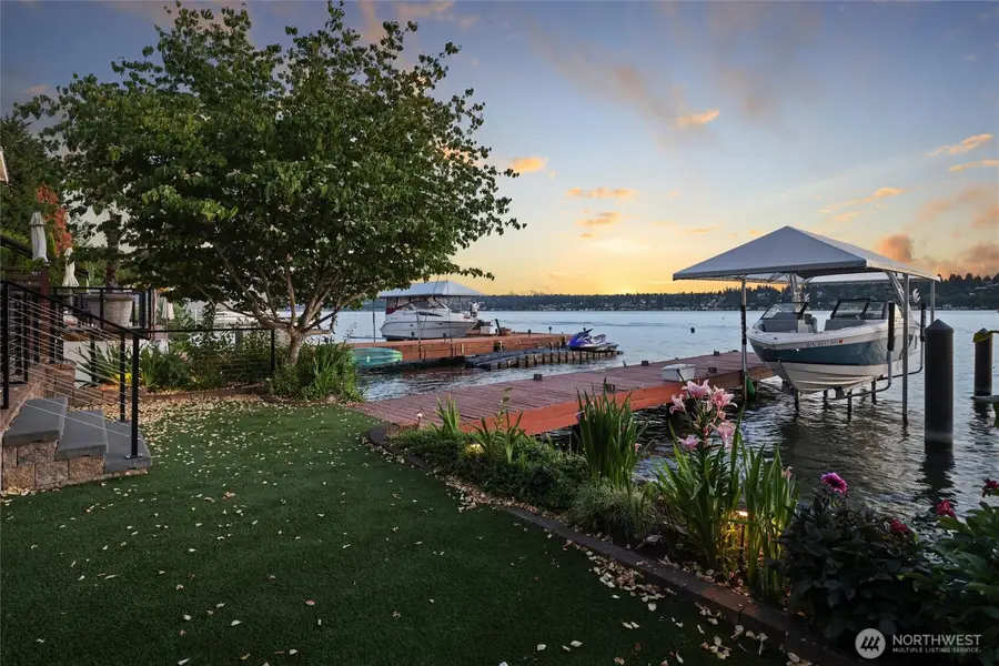 13133 Holmes Point Drive Ne, Kirkland, WA 98034 - #3