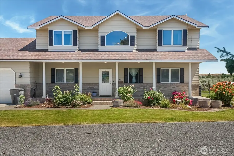 5621 Road J.4 Ne, Moses Lake, WA 98837 - #2