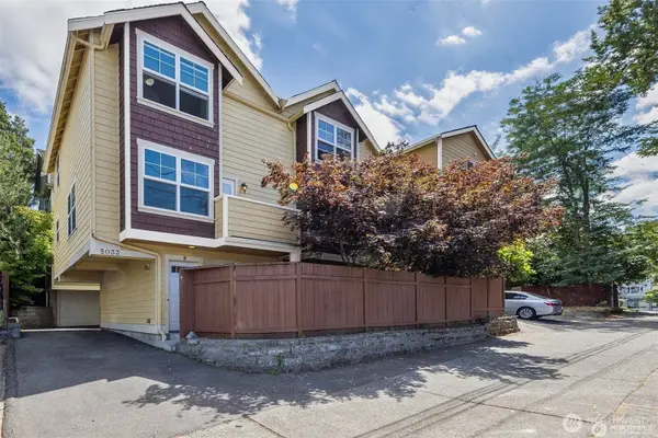 5033 12th Avenue Ne #B, Seattle, WA 98105