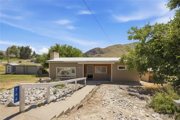 744 Riverview Cemetery Road, Chelan, WA 98816