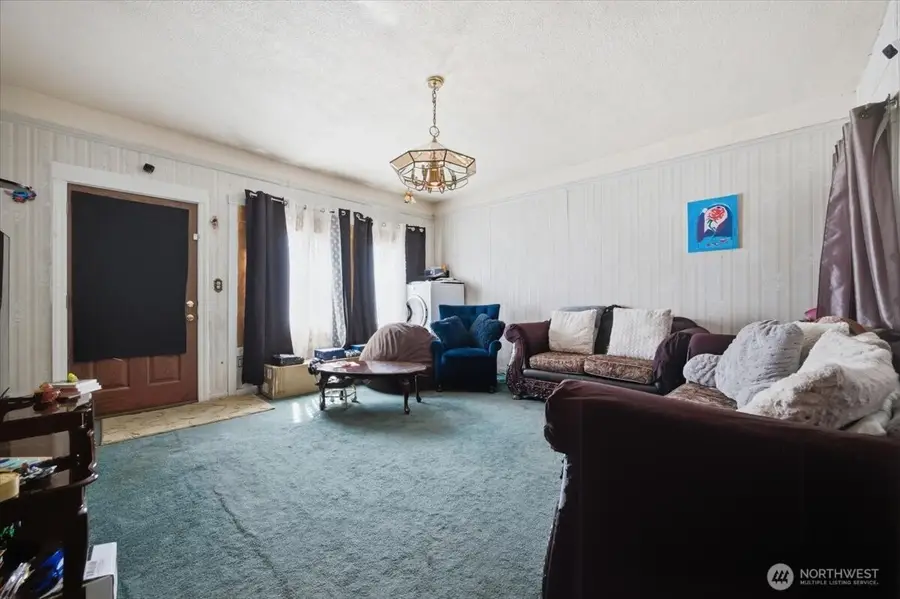 802 S 11th Avenue, Pasco, WA 99301 - #2