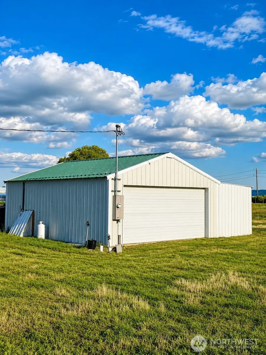 300 Wade Road #2, Thorp, WA 98946 - #2