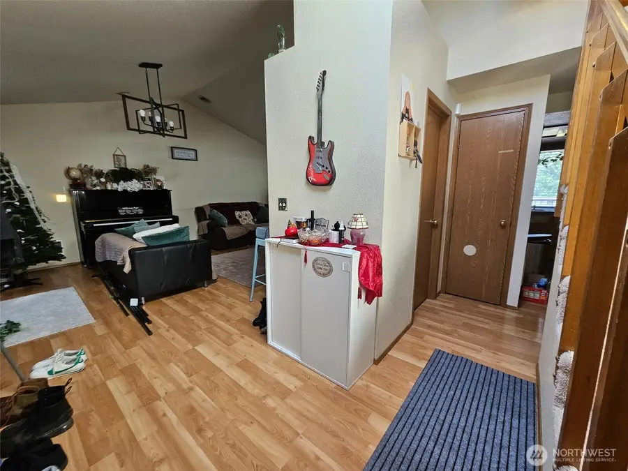 1327 S 88th Street, Tacoma, WA 98444 - #3