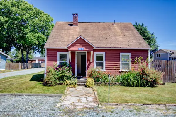 702 N Skagit Street, Burlington, WA 98233