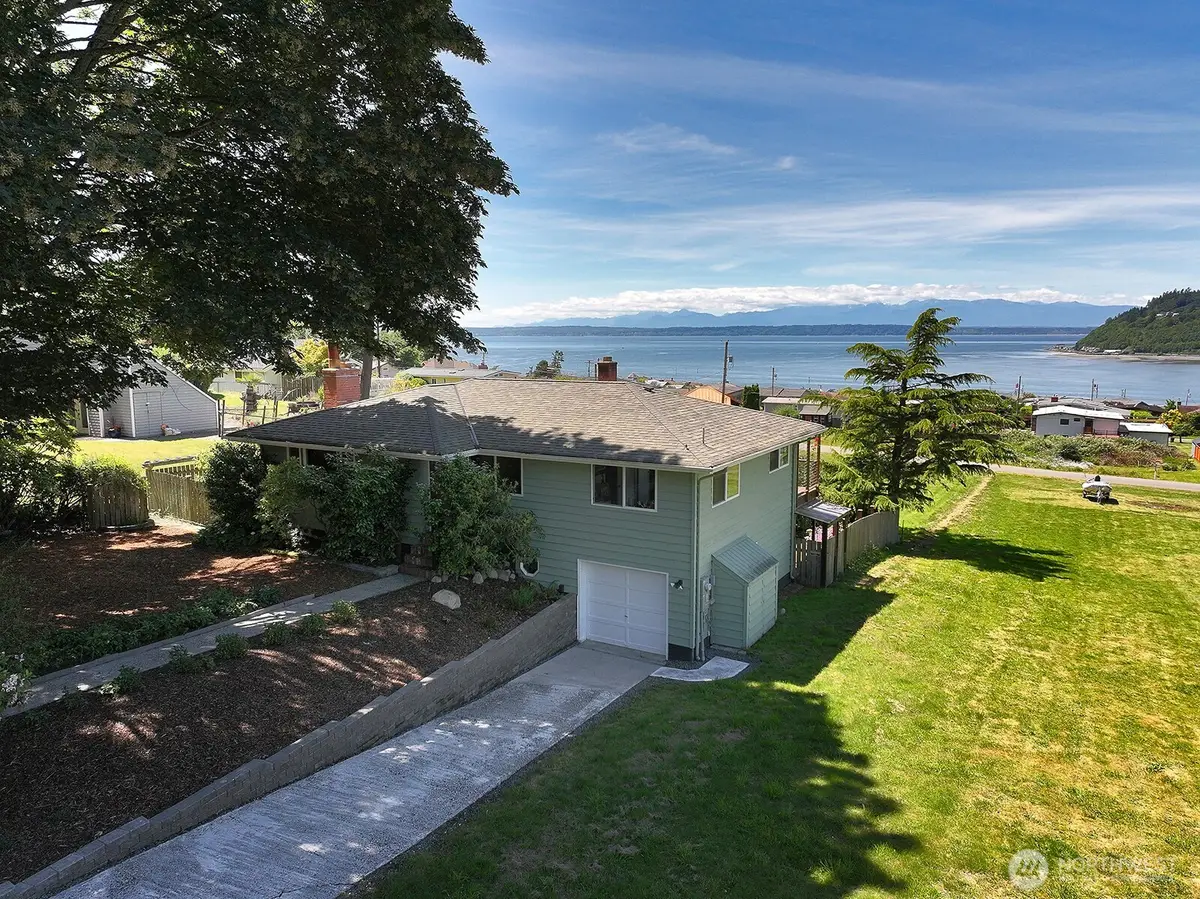 8216 Whidbey Drive, Clinton, WA 98236 - #1