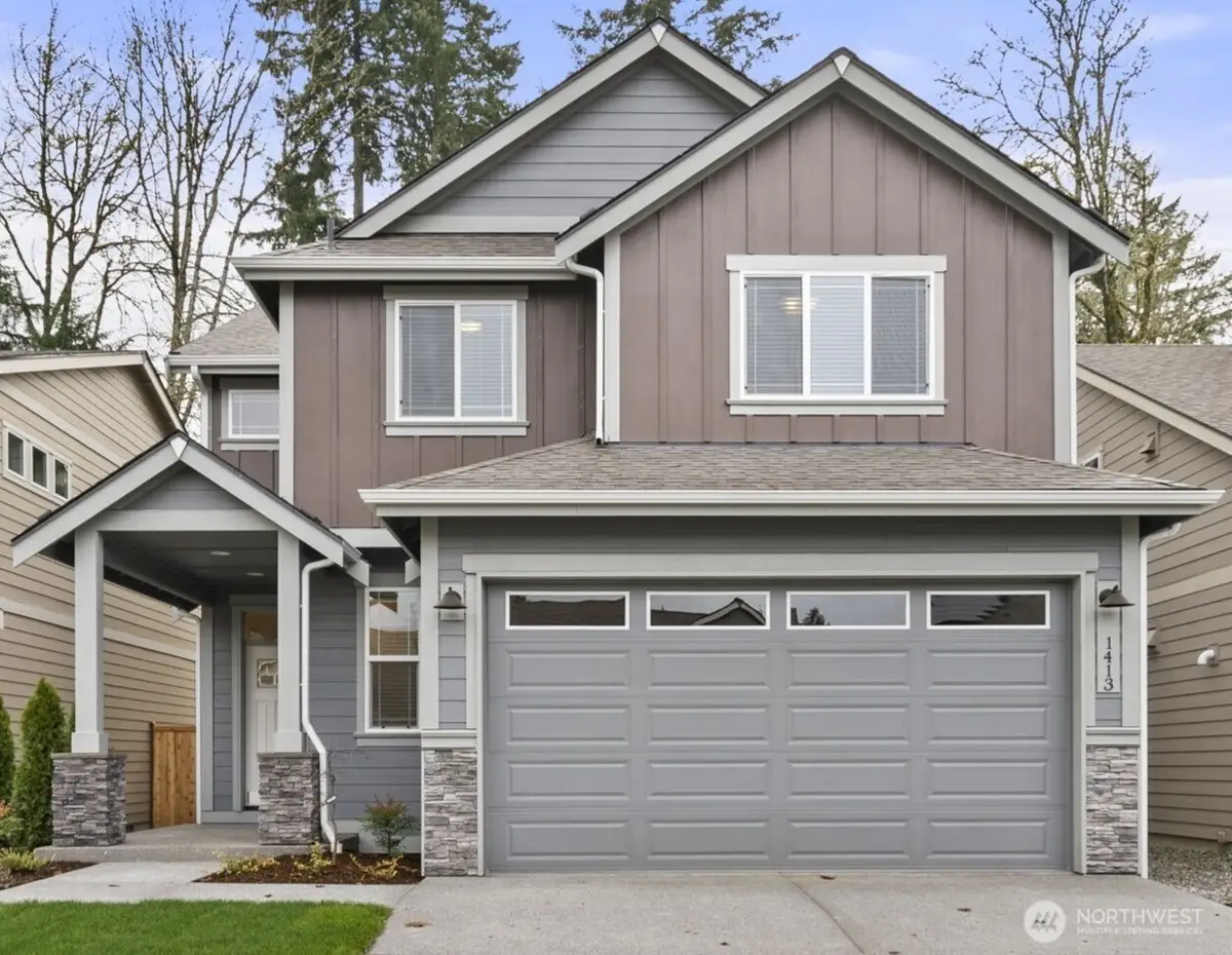 9002 Wyatt Court Se, Tumwater, WA 98501 - #1