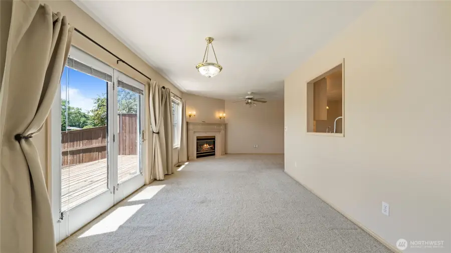 996 SE Admiral Place, College Place, WA 99324 - #3