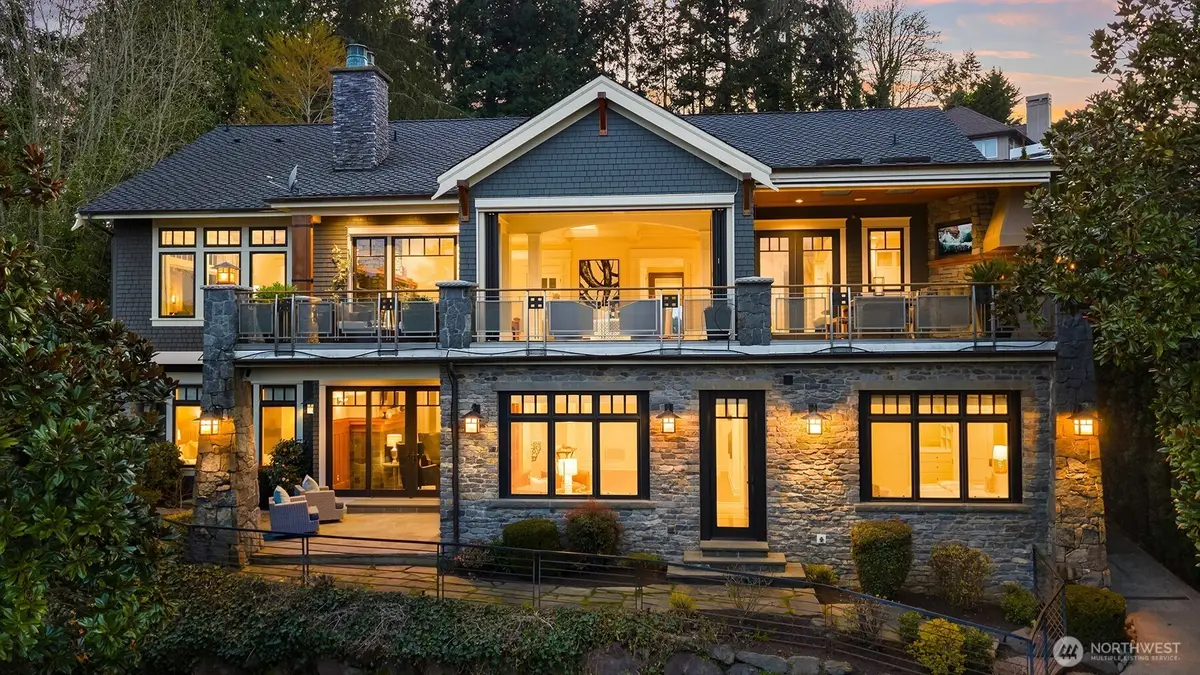 4102 100th Avenue Se, Mercer Island, WA 98040 - #1