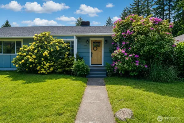 2043 Bethel Street Ne, Olympia, WA 98506