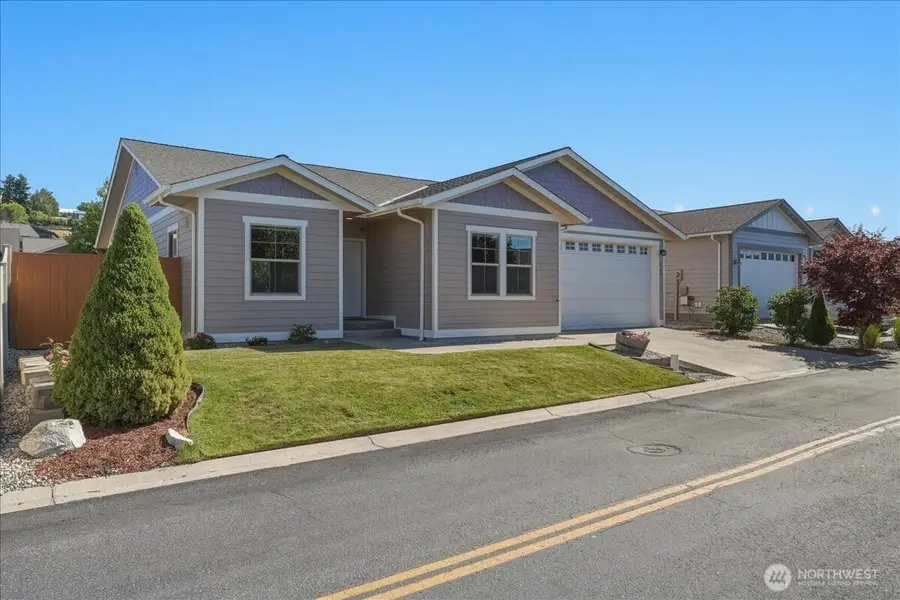 566 Village Drive, Manson, WA 98831 - #3