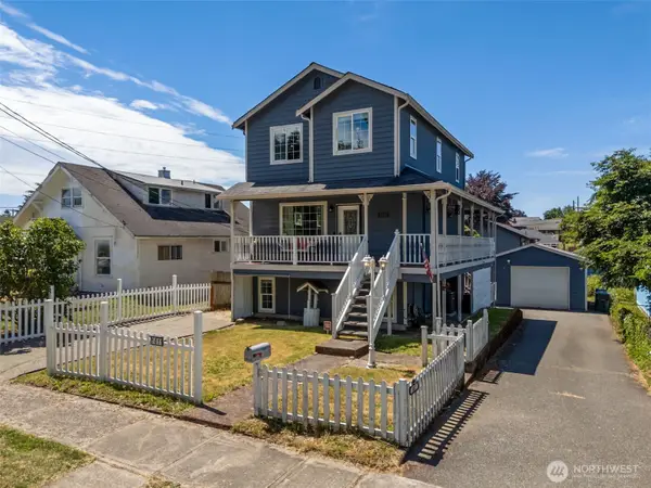 1011 Pennsylvania Avenue, Bremerton, WA 98337