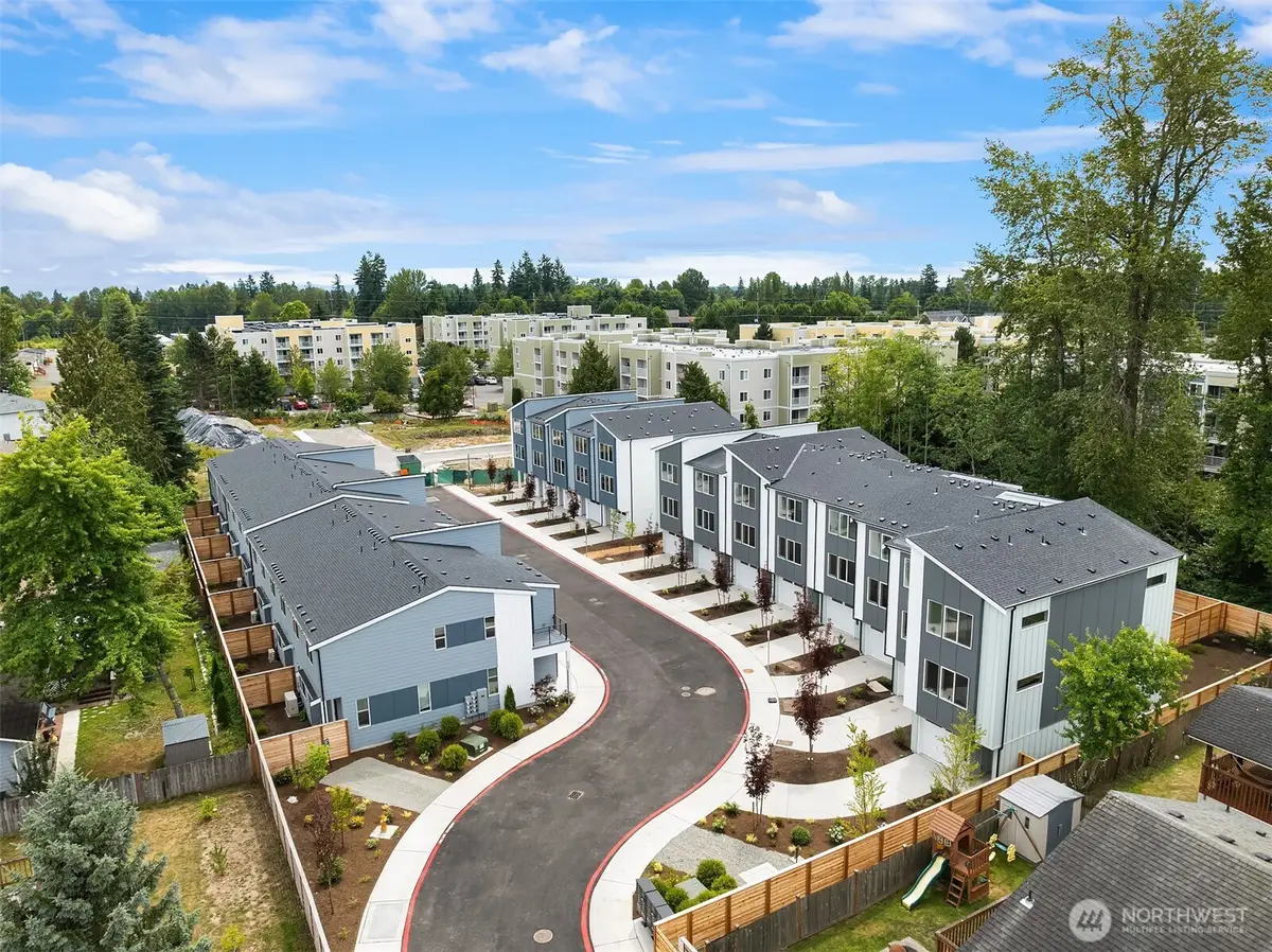 1518 Hollow Dale Place #E, Everett, WA 98204 - #1