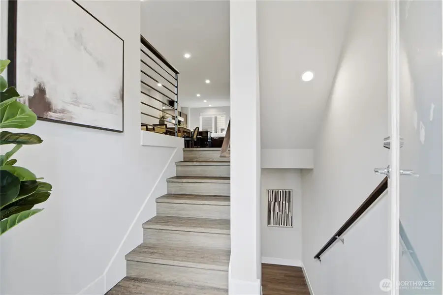 522 Glacier Walk Se, Sammamish, WA 98074 - #3