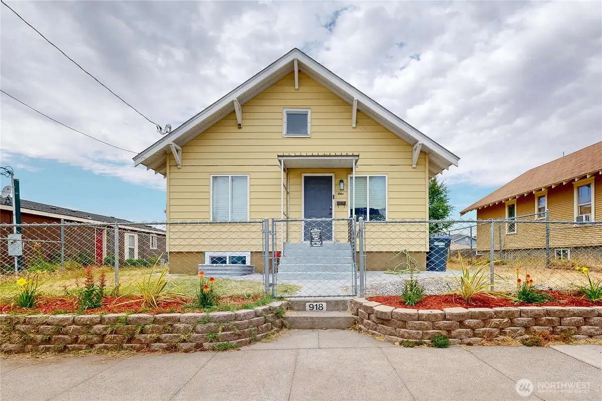 918 W Chestnut Street, Walla Walla, WA 99362 - #1