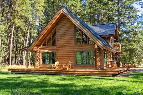 65 Mazama Pines Lane, Mazama, WA 98833