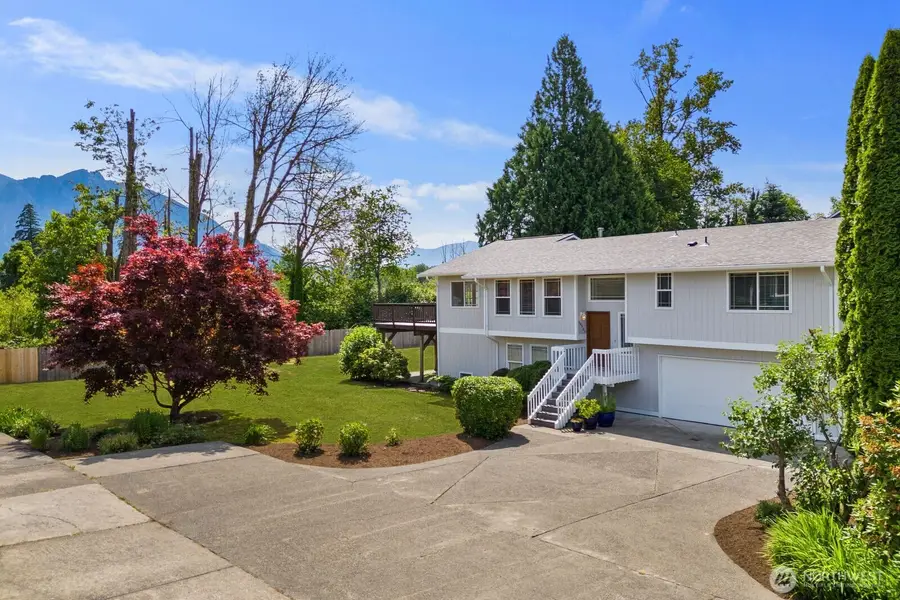 38505 SE 86th Place, Snoqualmie, WA 98065 - #2