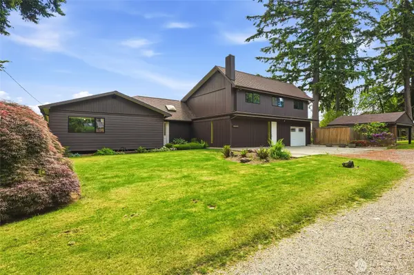 2406 Emerald Drive, Milton, WA 98354