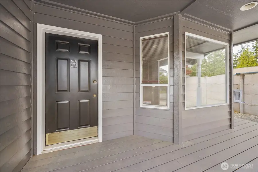 21815 SE 271st Street, Maple Valley, WA 98038 - #2