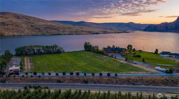 3 Stennes Drive #3, Pateros, WA 98846