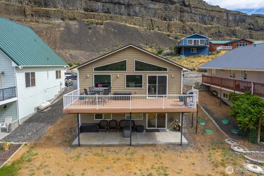 32611 Lakeshore Drive Ne, Coulee City, WA 99115 - #3