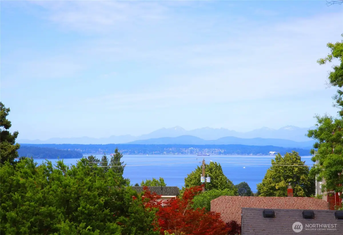 5039 41st Avenue Sw #2, Seattle, WA 98136 - #1