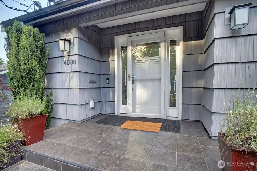 4030 26th Avenue W, Seattle, WA 98199 - #3