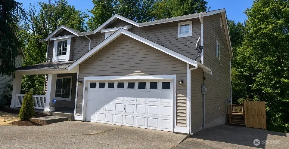 9525 S 221st Place, Kent, WA 98031 - #1