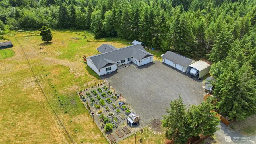 300 E Mclane Cove Drive, Grapeview, WA 98546 - #2