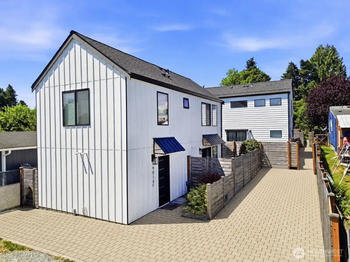 9016 12th Avenue Sw #Unit C, Seattle, WA 98106 - #1